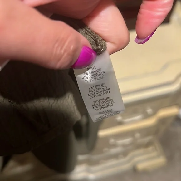 Dark green sleeveless dress - Picture 9 of 9